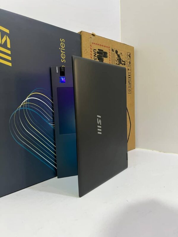 MSI Prestige 16 AI Evo B1MG-012FR (neuf en carton)